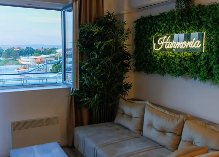 Harmonia Lux Aqua Park Διαμέρισμα *